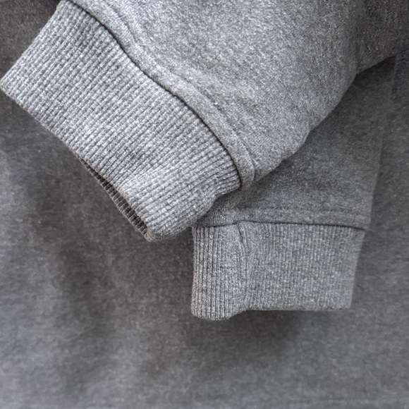 Patagonia Gray Hoodie with Bear Graphic - Picture 8 of 8